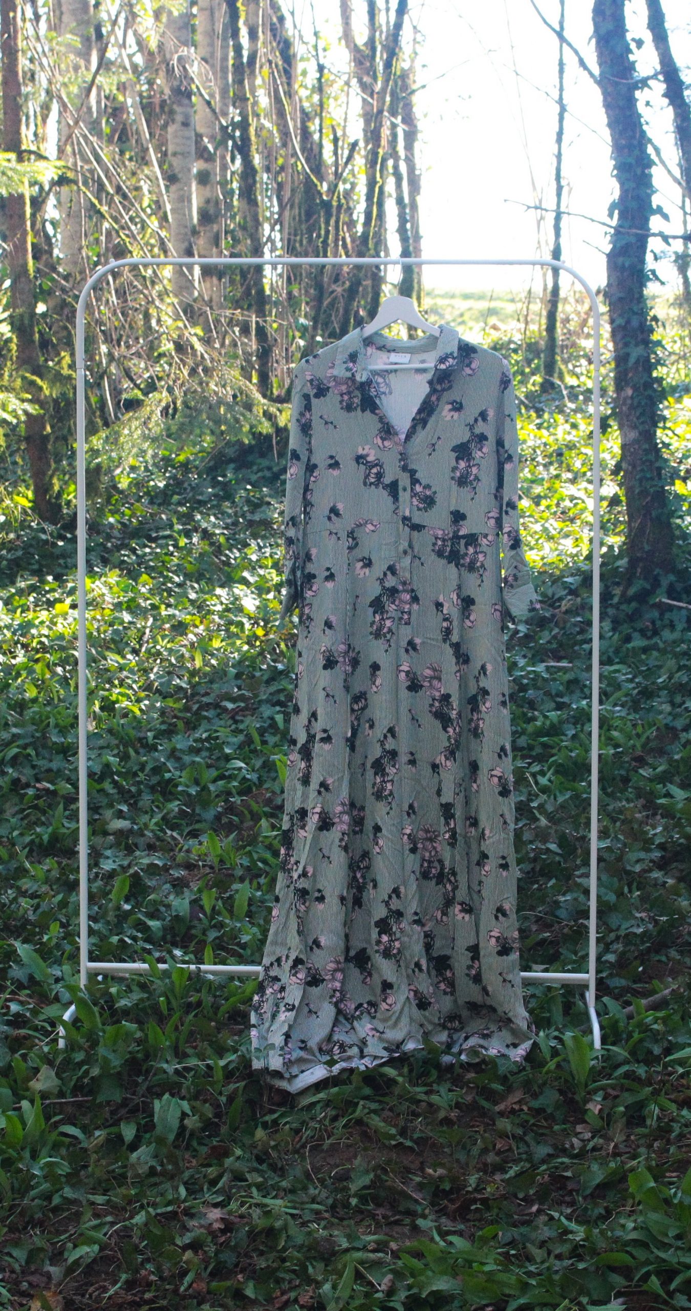 Robe longue fluide kaki fleurie Vila Taille S